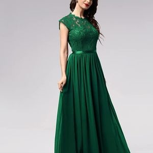 Miusol Sleeveless Lace Bridesmaid Formal Dress